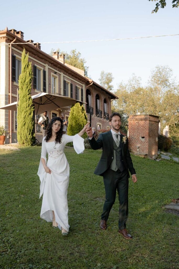 Matrimonio presso la castella piemonte coppia di sposi servizio fotografico di matrimonio 074