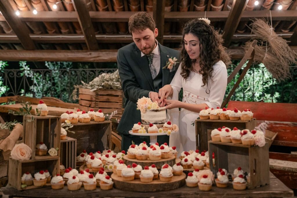 Matrimonio presso la castella piemonte coppia di sposi servizio fotografico di matrimonio 095