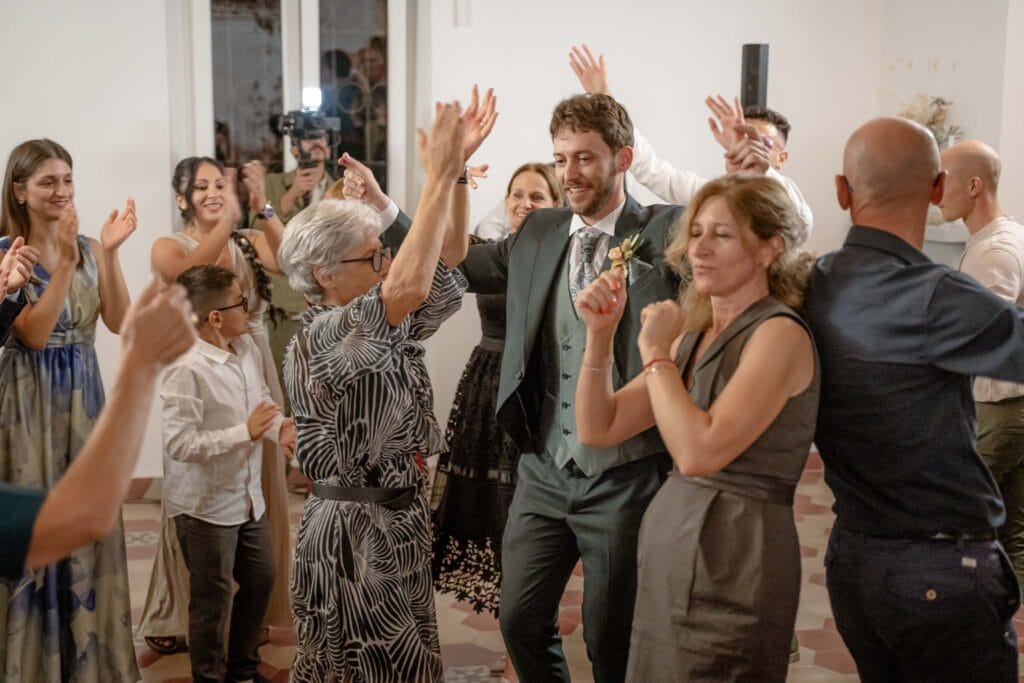 Matrimonio presso la castella piemonte coppia di sposi servizio fotografico di matrimonio 104