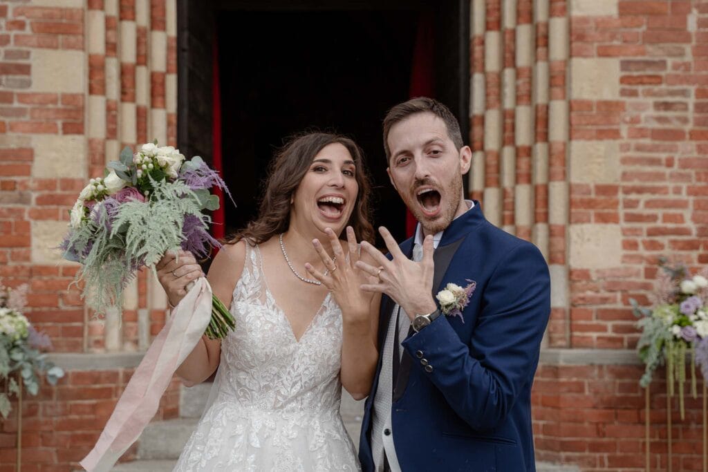 Matrimonio religioso con ricevimento festeggiato presso torre di batibo ad asti in piemonte 040