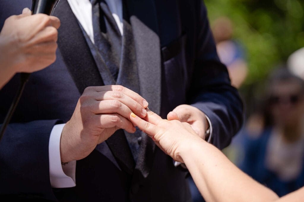 Matrimonio castello di lajone piemonte coppia sposi servizio yelley photography 045