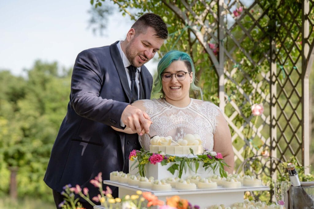 Matrimonio castello di lajone piemonte coppia sposi servizio yelley photography 073